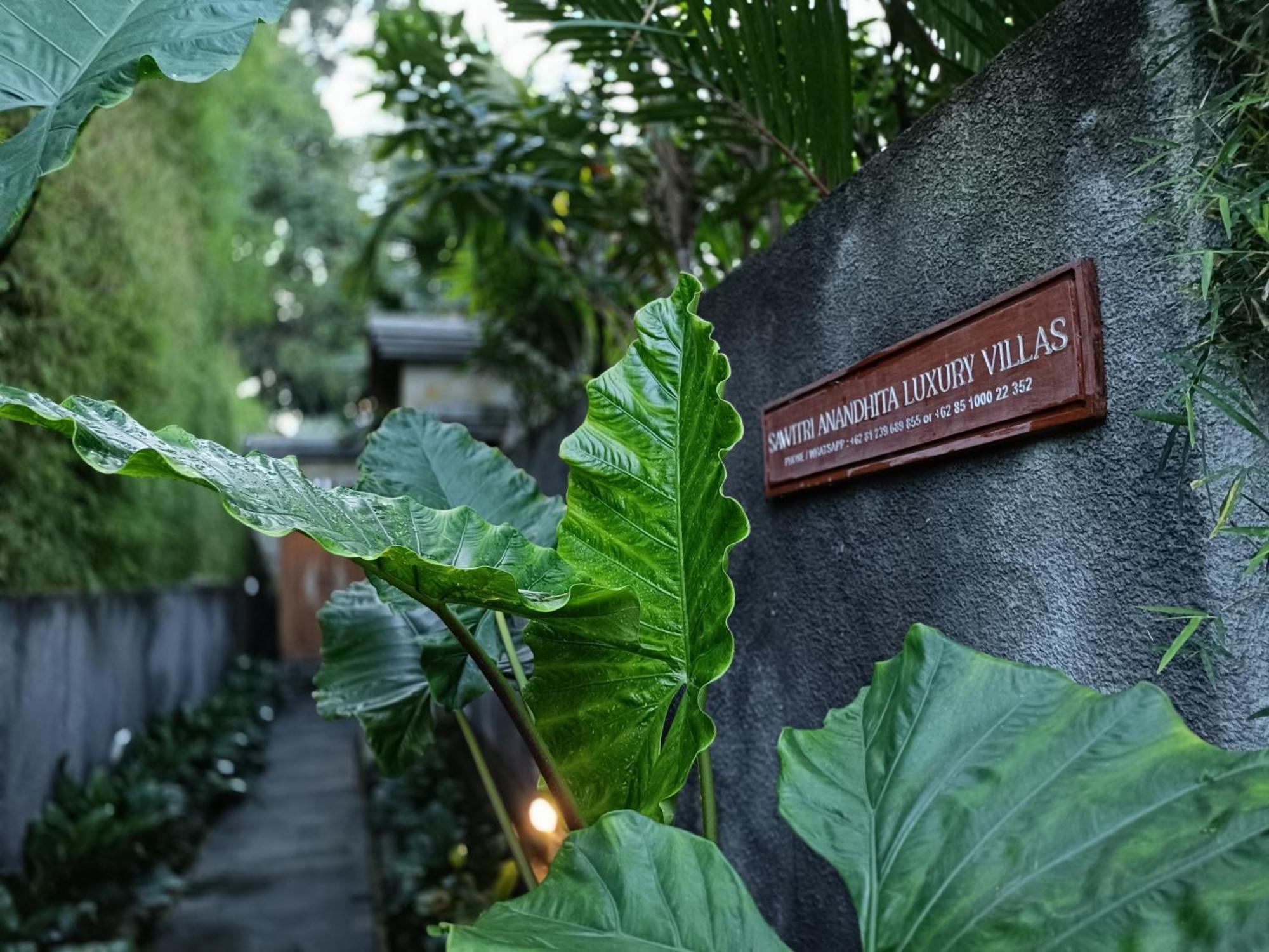 Sawitri Anandhita Luxury Villas Ubud Exterior foto